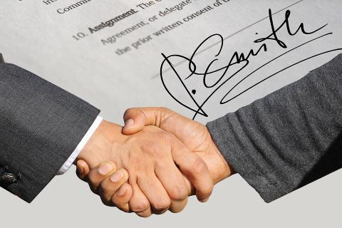 Los contratos de depósitos mercantiles y su traducción