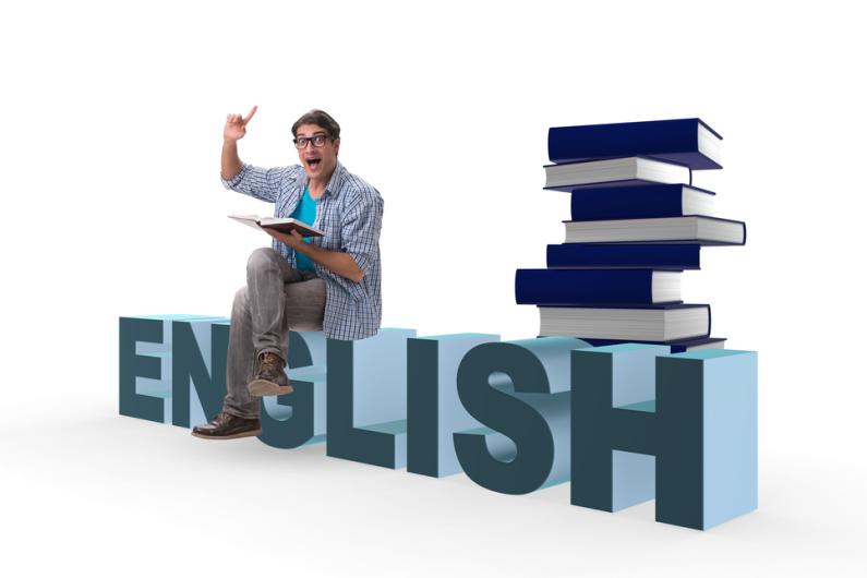 Razones por las que debes optar por un traductor nativo de inglés 