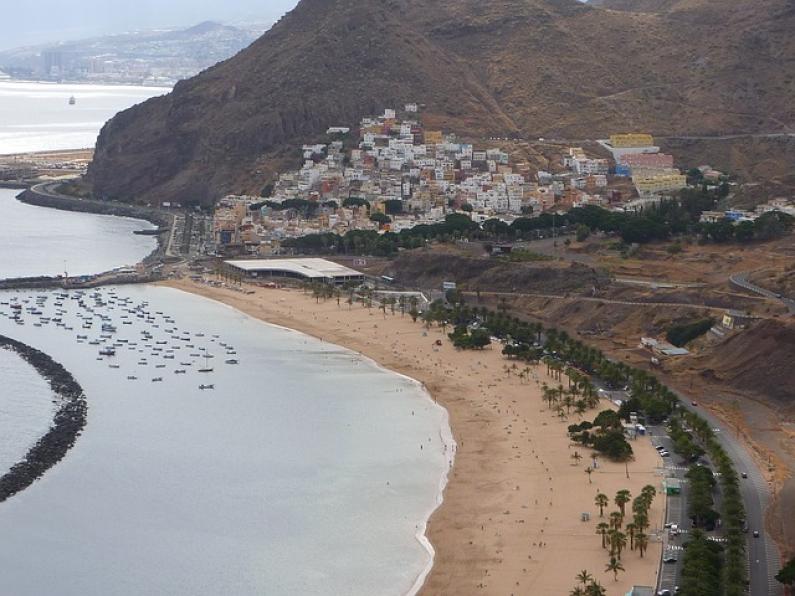 La traducción de información turística: el caso de las Islas Canarias La traducción de información turística